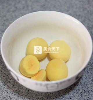 天然色素美食---胡萝卜饭团的做法步骤：5