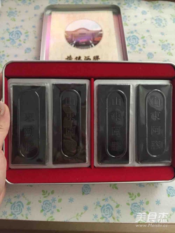 阿胶炖瘦肉的做法