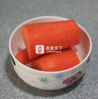 天然色素美食---胡萝卜饭团的做法步骤：1