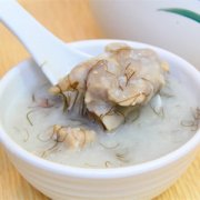 【菜干猪骨粥】菜干猪骨粥的做法_菜干猪骨粥的营养价值